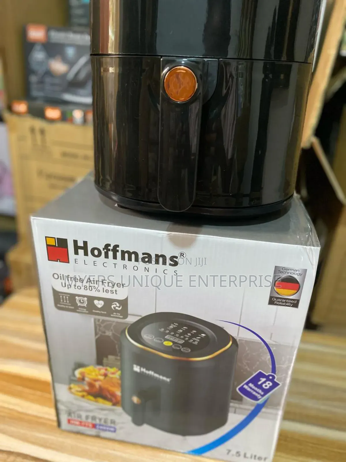 Neatly Sealed Hoffmans 7.5l Airfryer 2400w.