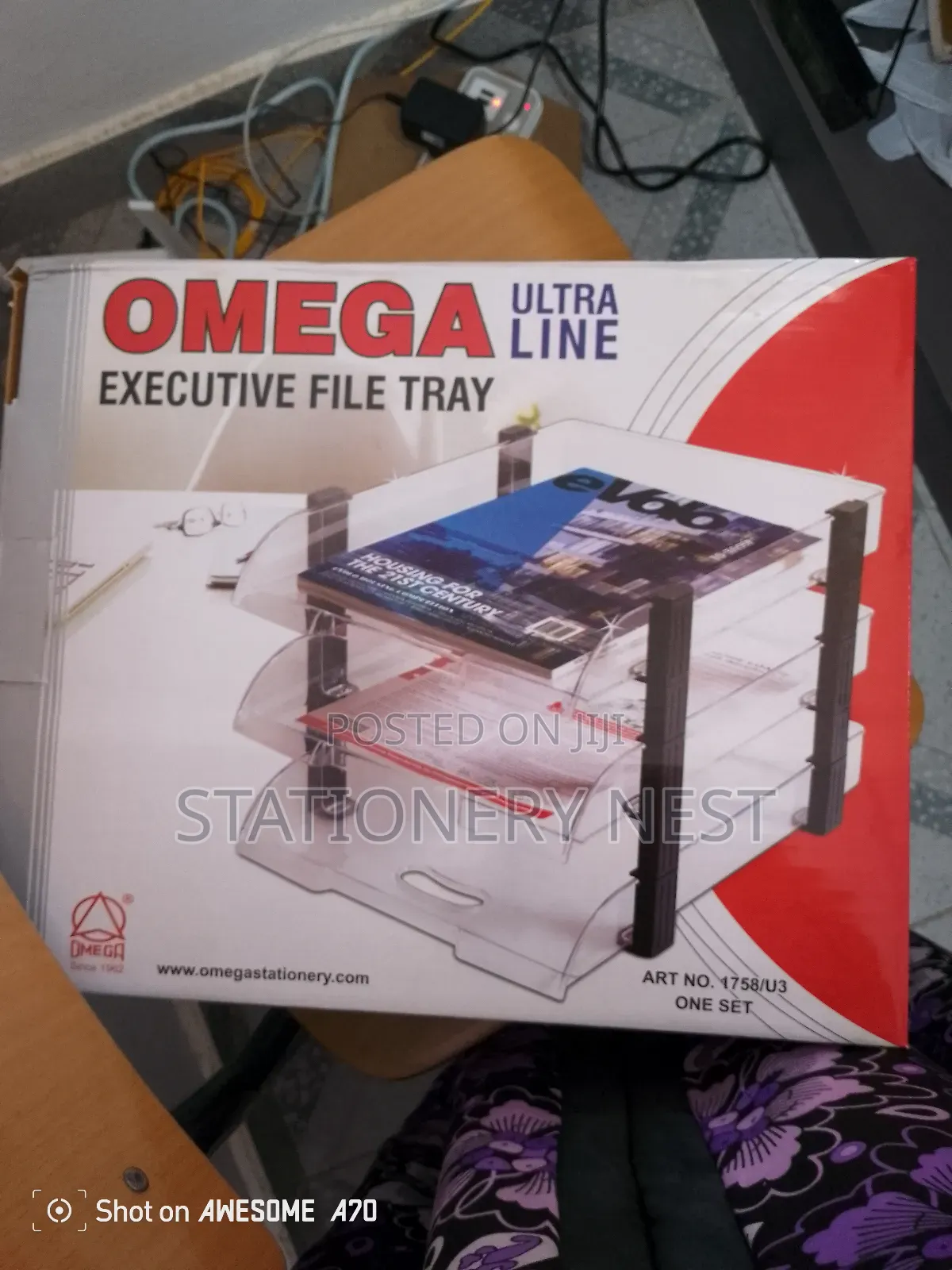 Omega Executive Tray