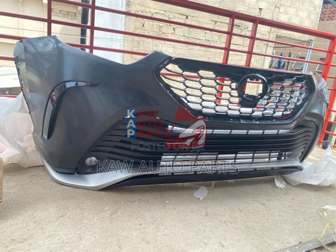 2022,2023,2024,2025 Front Bumper For Toyota Highlander.