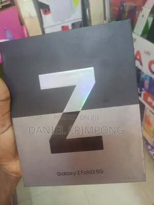 New Samsung Galaxy Z Fold 3 256 GB Black