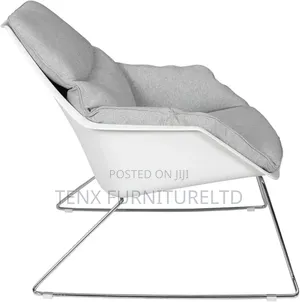 Chair (Modern)