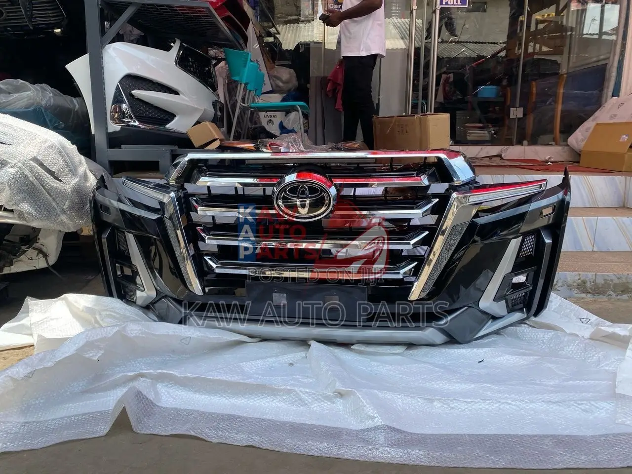 2016,2017,2018,2019,2020,2021 Front Bumper For Toyota Land Cruiser.