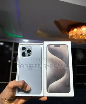 Apple iPhone 15 Pro Max 256 GB Silver