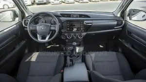 Toyota Hilux 2023 Black