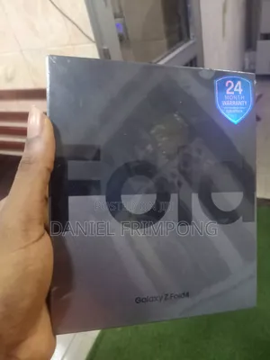 New Samsung Galaxy Z Fold4 256 GB Black