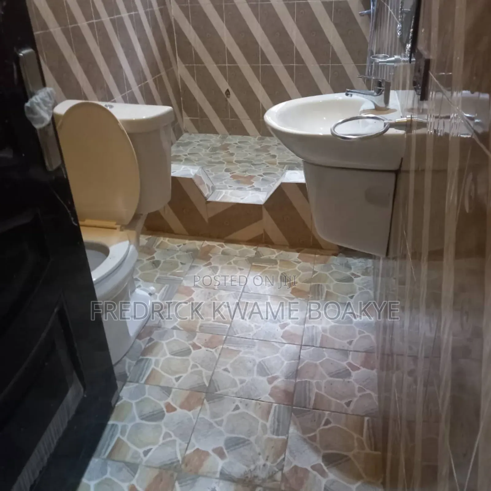 2bdrm Apartment in Brother K Estate, Kumasi Metropolitan for rent