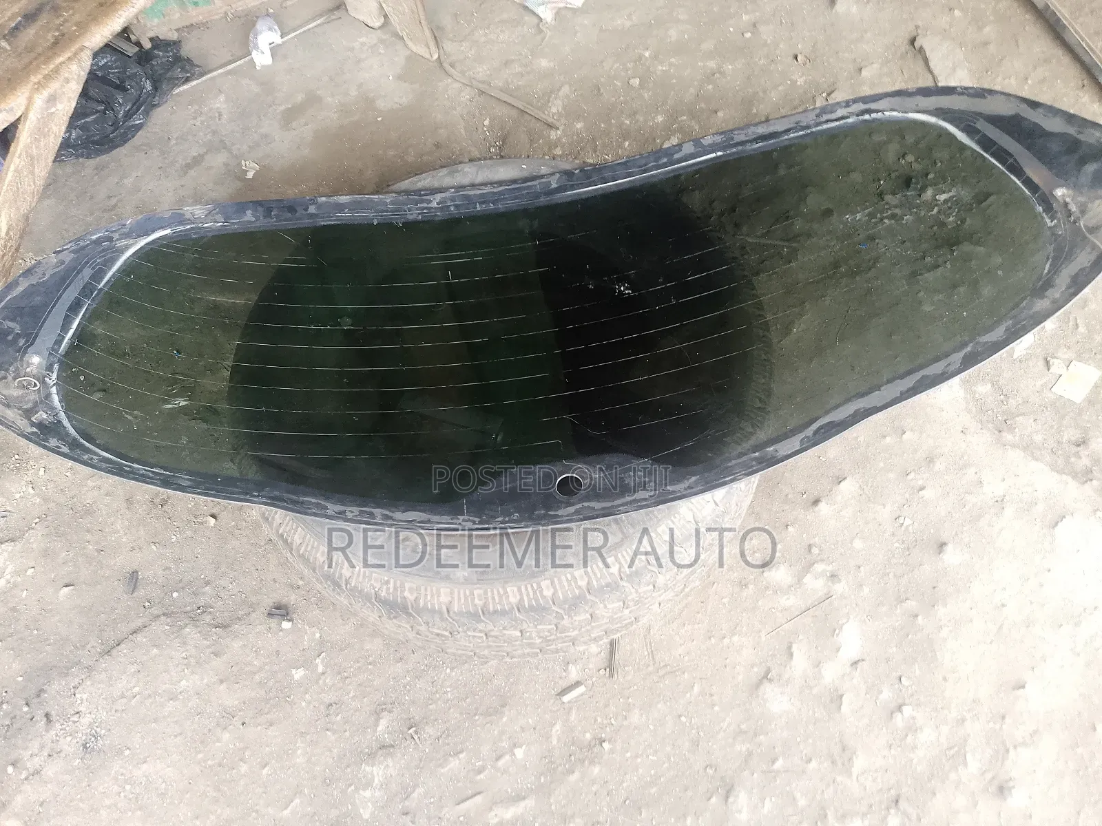 Infinity Fx35 Back Windscreen