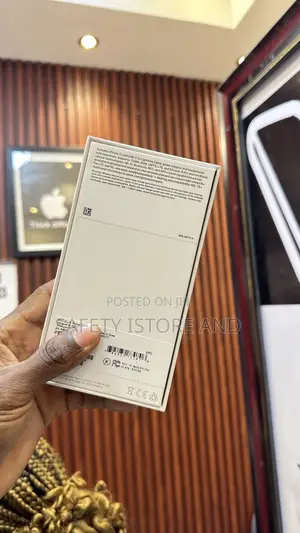 New Apple iPhone 12 128 GB Red