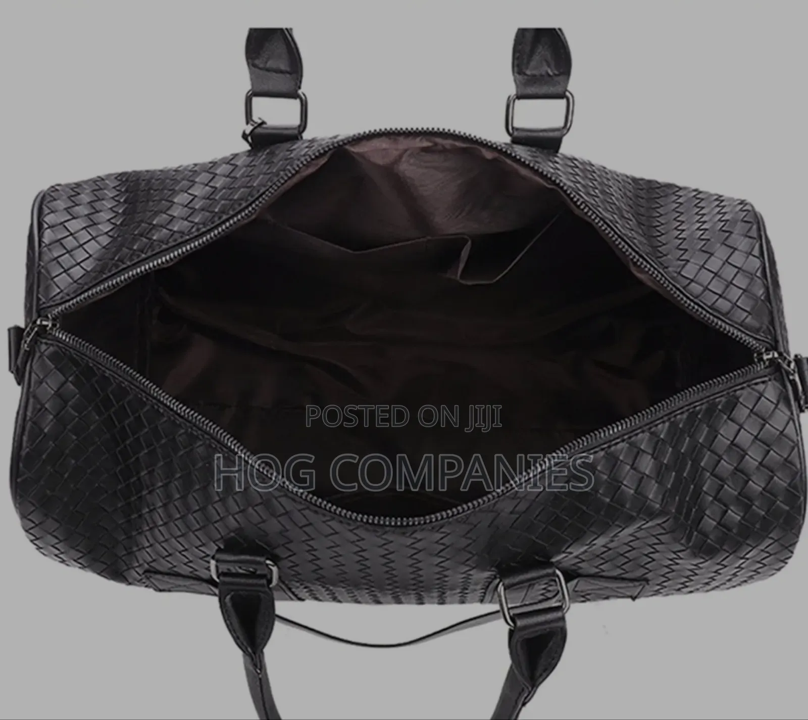 Fashionable Travel Duffel Bag - Fast Delivery in 2 Hours