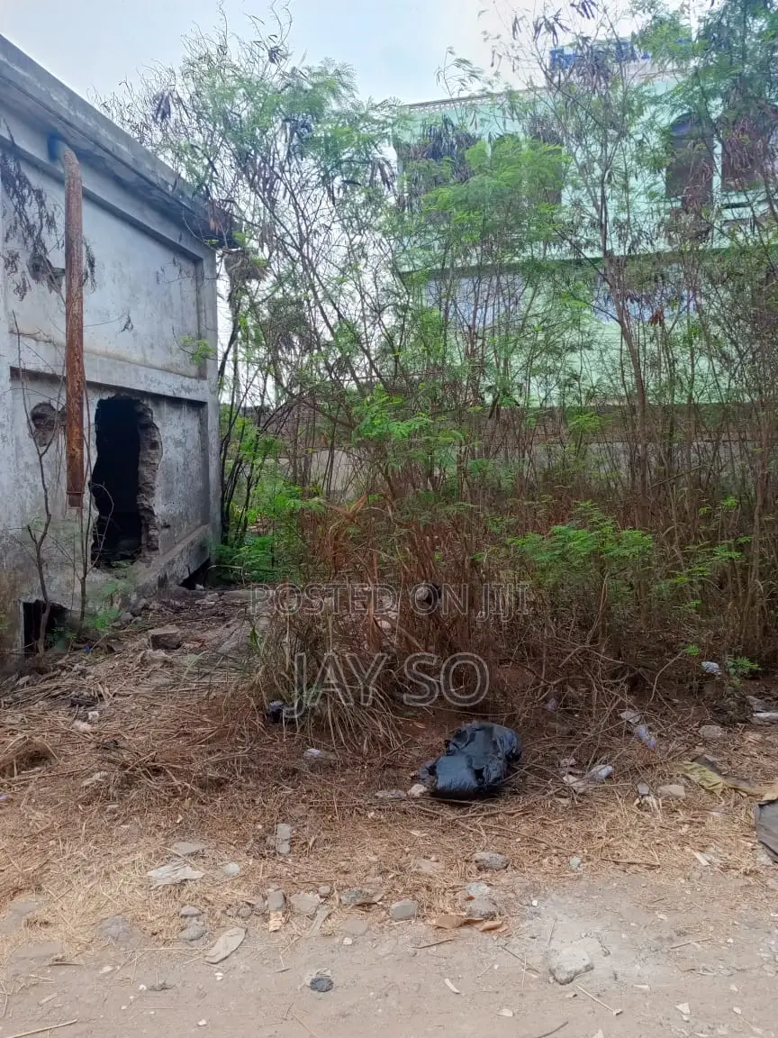 Prime One-acre Land For Sale – Labone Main Road