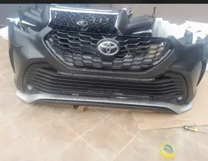 Highlander 2022 Front Bumper Complete Se