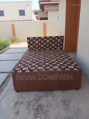 Brown on Brown Lv Bed