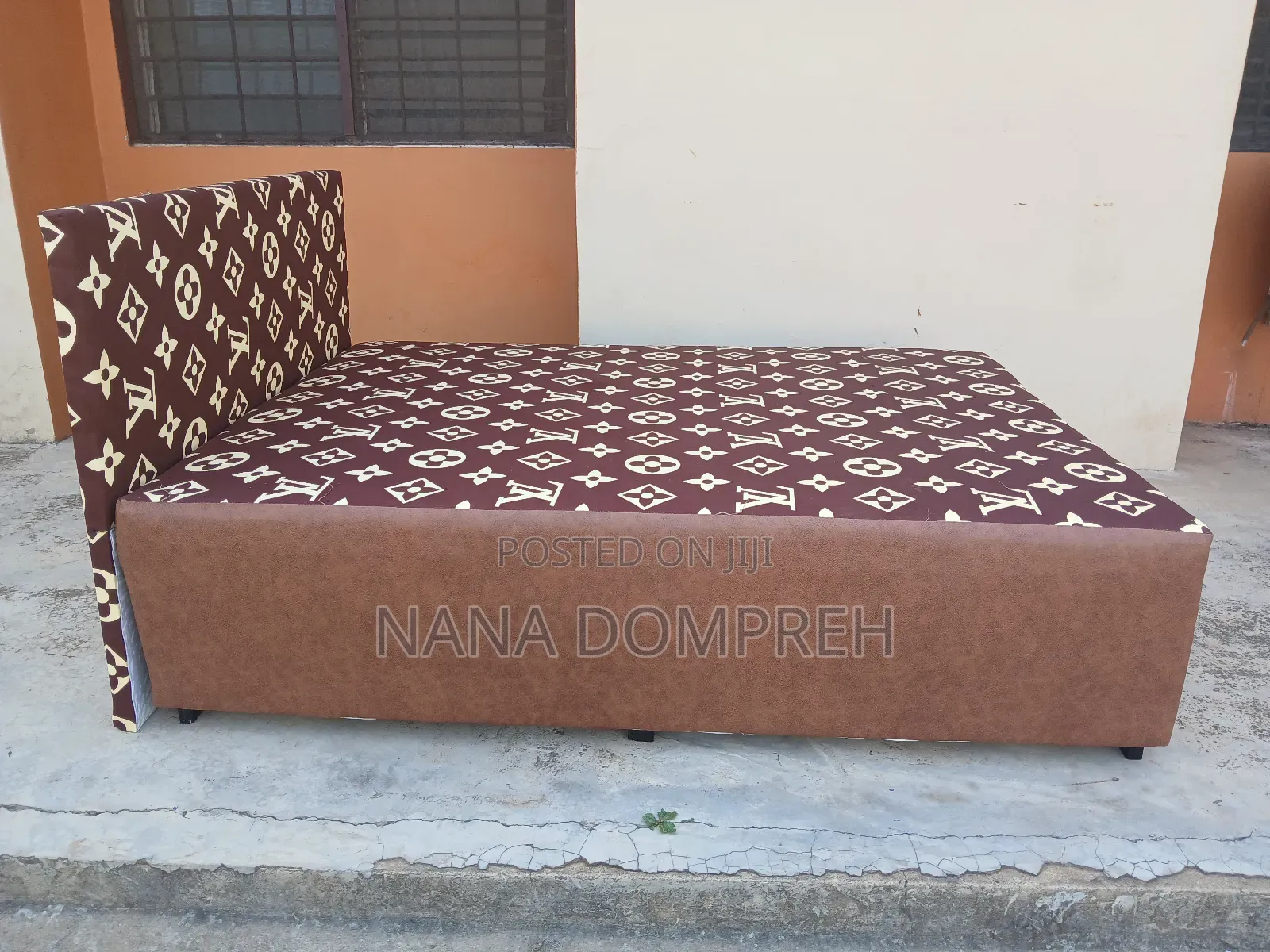 Brown on Brown Lv Bed