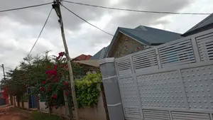 3bdrm House in $85,000, Adenta for sale