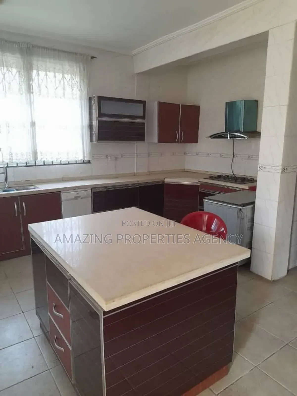 Furnished 5bdrm Mansion in East Legon for rent