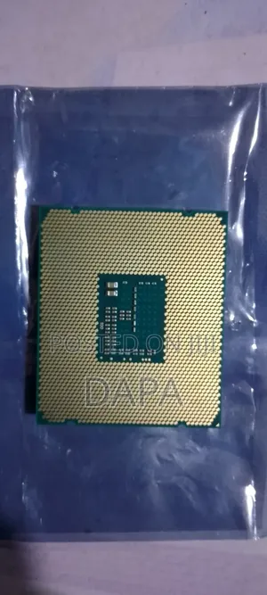 Intel Xeon E5-1603v3 Sr20k at 2.80ghz