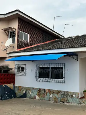 Shade Canopy for Sun and Rain