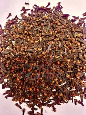 Cloves / Pepr3