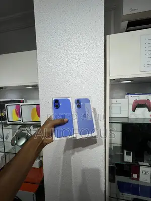 New Apple iPhone 16 128 GB Blue
