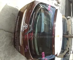 Toyota Vitz 2012 2013 Boot