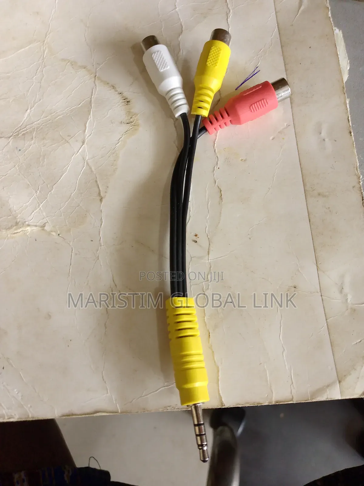 3.5 to Av Cable