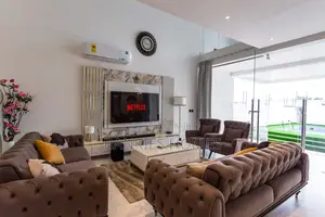 Furnished 3bdrm Townhouse / Terrace in Bankieshomes, Accra Metropolitan