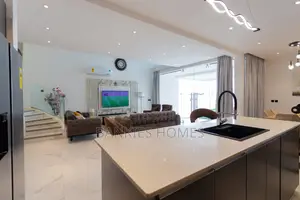 Furnished 3bdrm Townhouse / Terrace in Bankieshomes, Accra Metropolitan