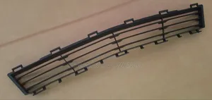 Vibe 2006 Bumper Grille