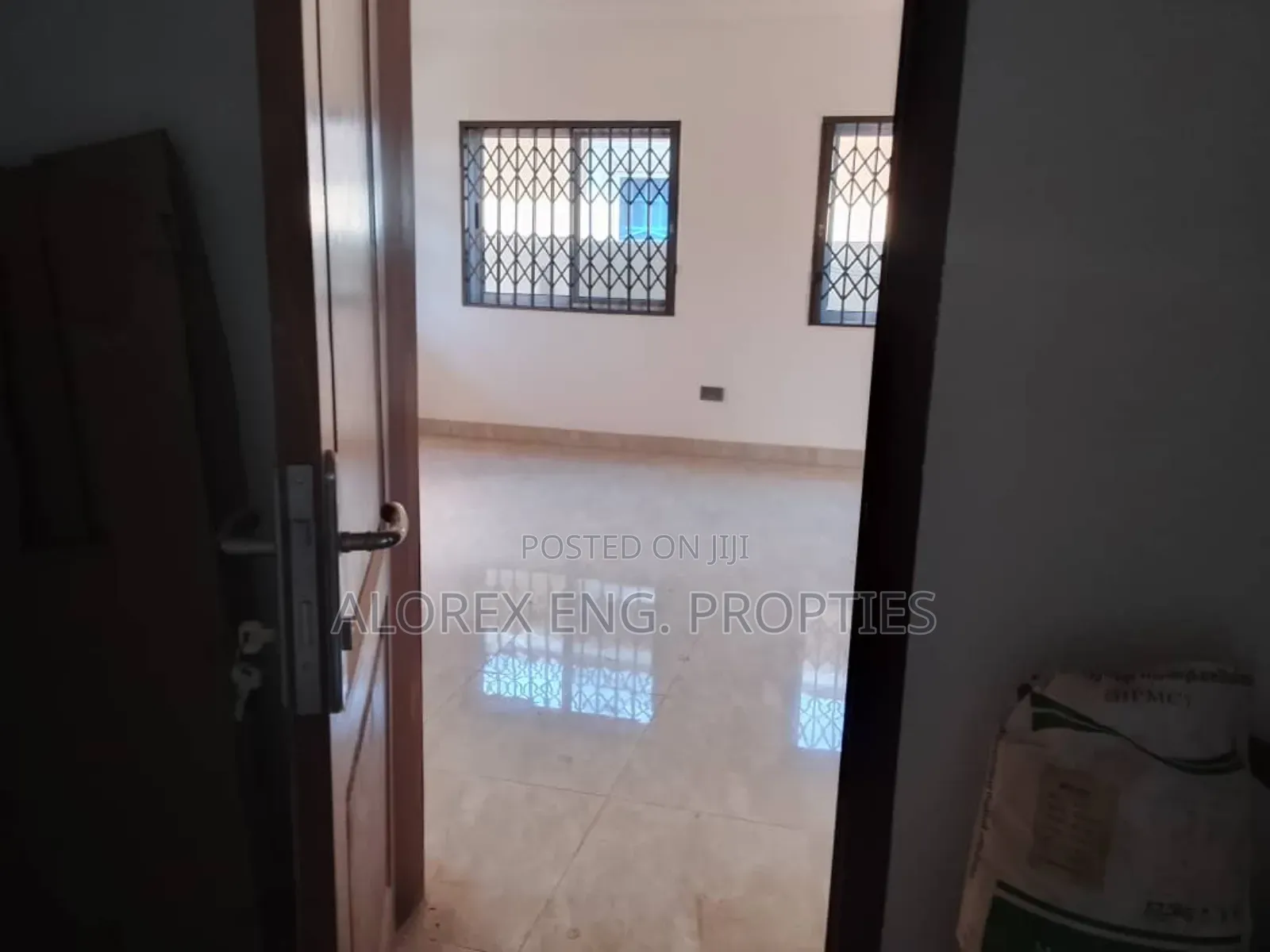 2bdrm House in Self Compound, Oyarifa for rent