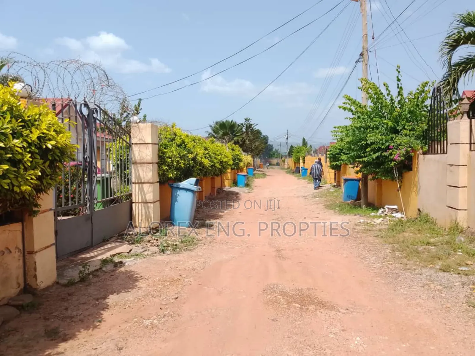 2bdrm House in Self Compound, Oyarifa for rent