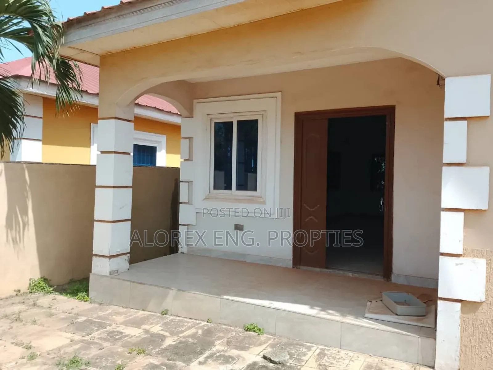 2bdrm House in Self Compound, Oyarifa for rent