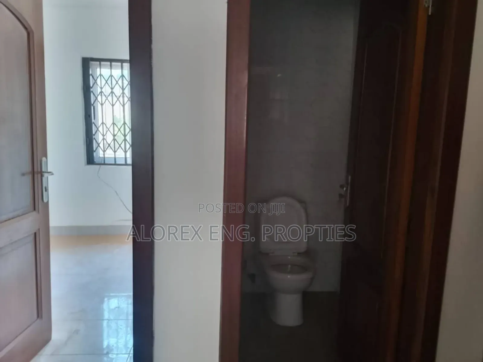 2bdrm House in Self Compound, Oyarifa for rent