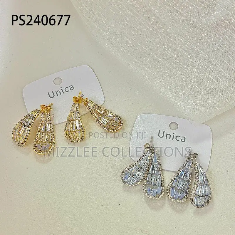 Ladies Quality Earring