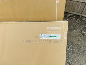 Ultra Slim Uhd Smart Samsung 55”Bu8000