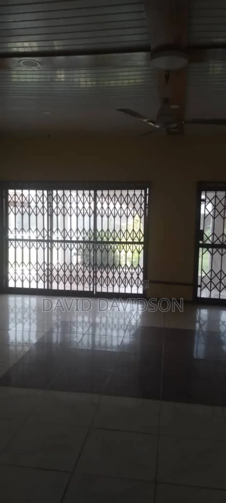 4bdrm Mansion in 4 Bedroom Self, Tema Metropolitan for rent