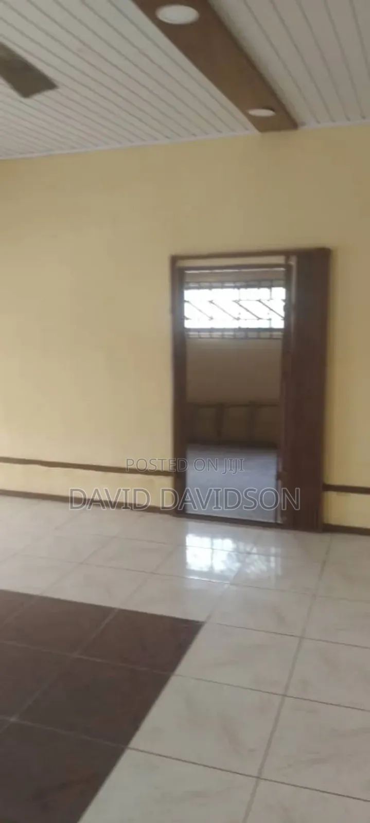 4bdrm Mansion in 4 Bedroom Self, Tema Metropolitan for rent
