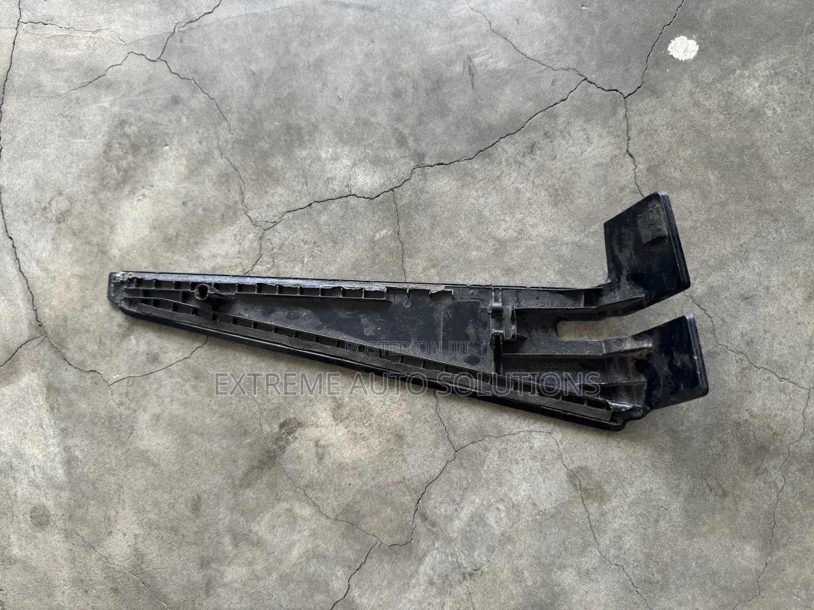 2018 Acura Rdx Rear Left Side Trunk Tailgate Hinge Cover