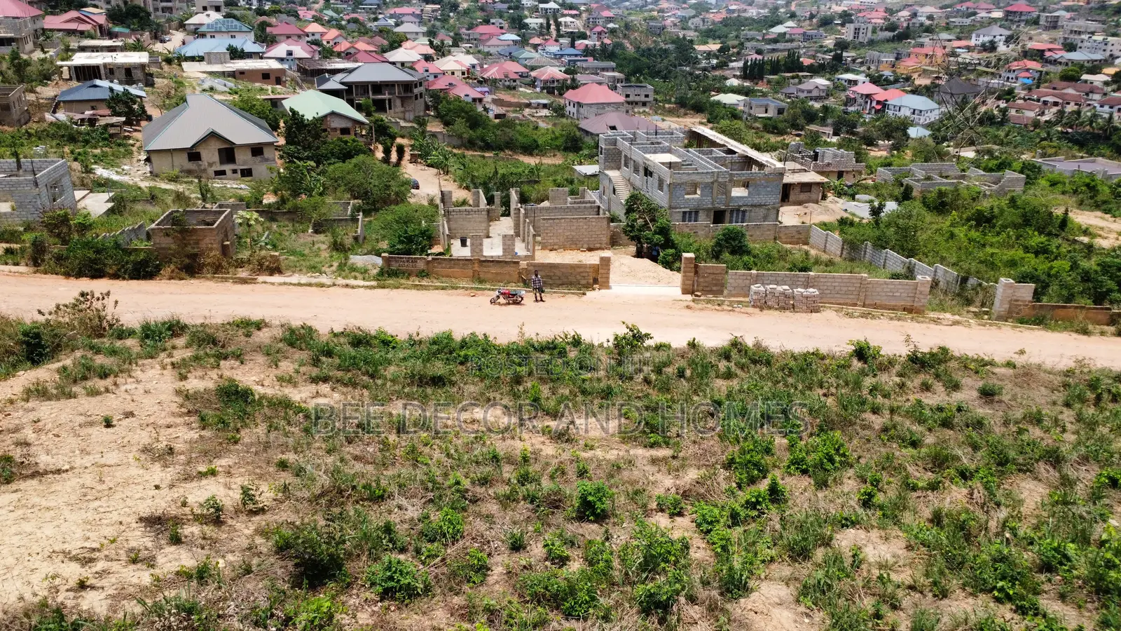 5 Plots Of Land Selling