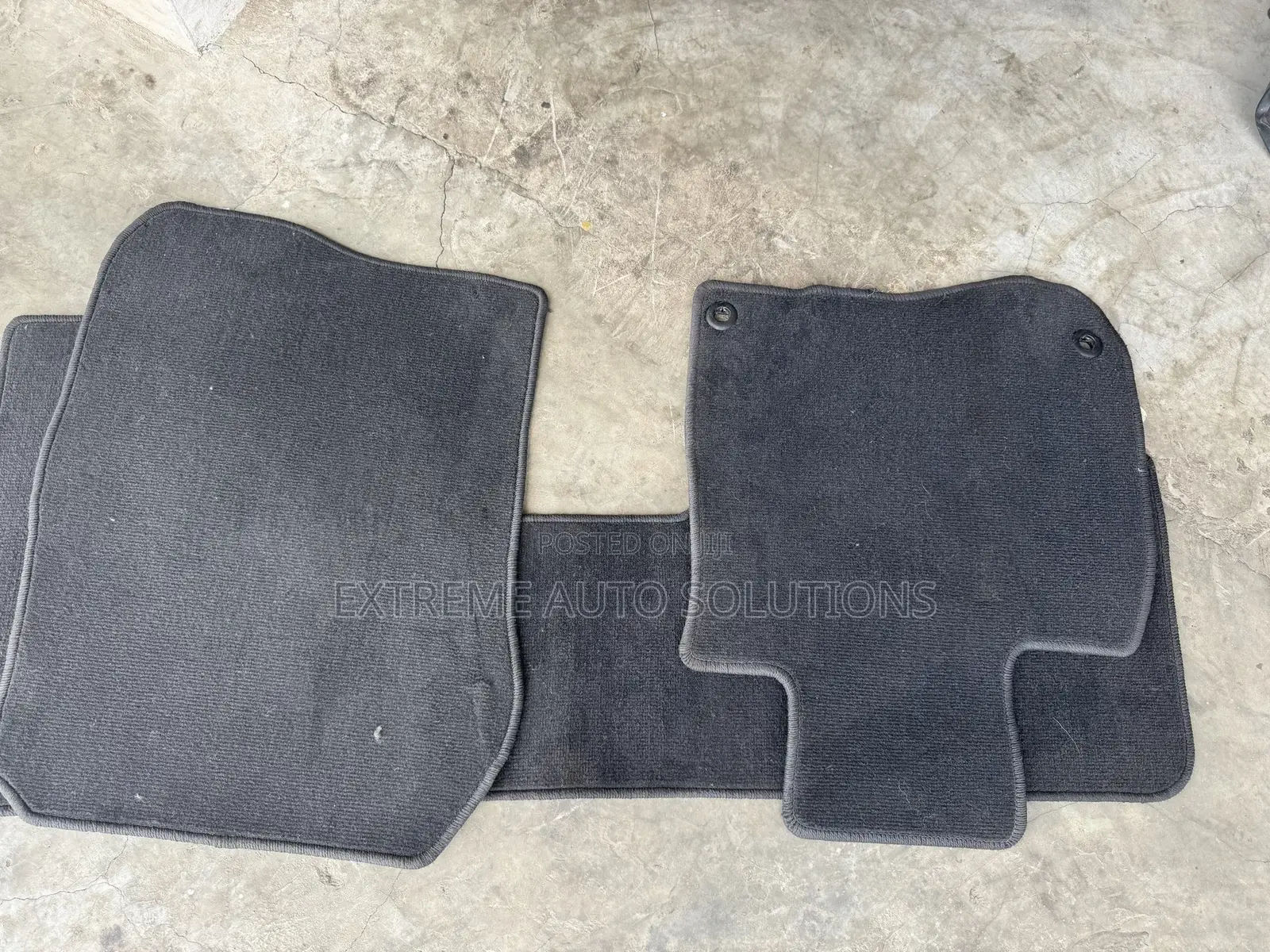 Honda Cr-v 2017  Full Set Oem Carpet Floor Mats