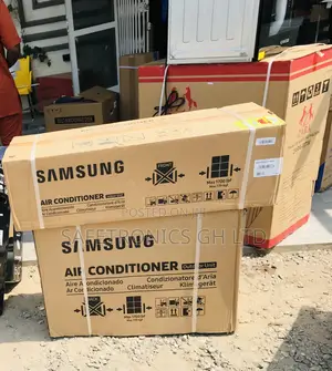 Freshflow Non-Inverter Samsung 1.5 Hp White Airconditioner
