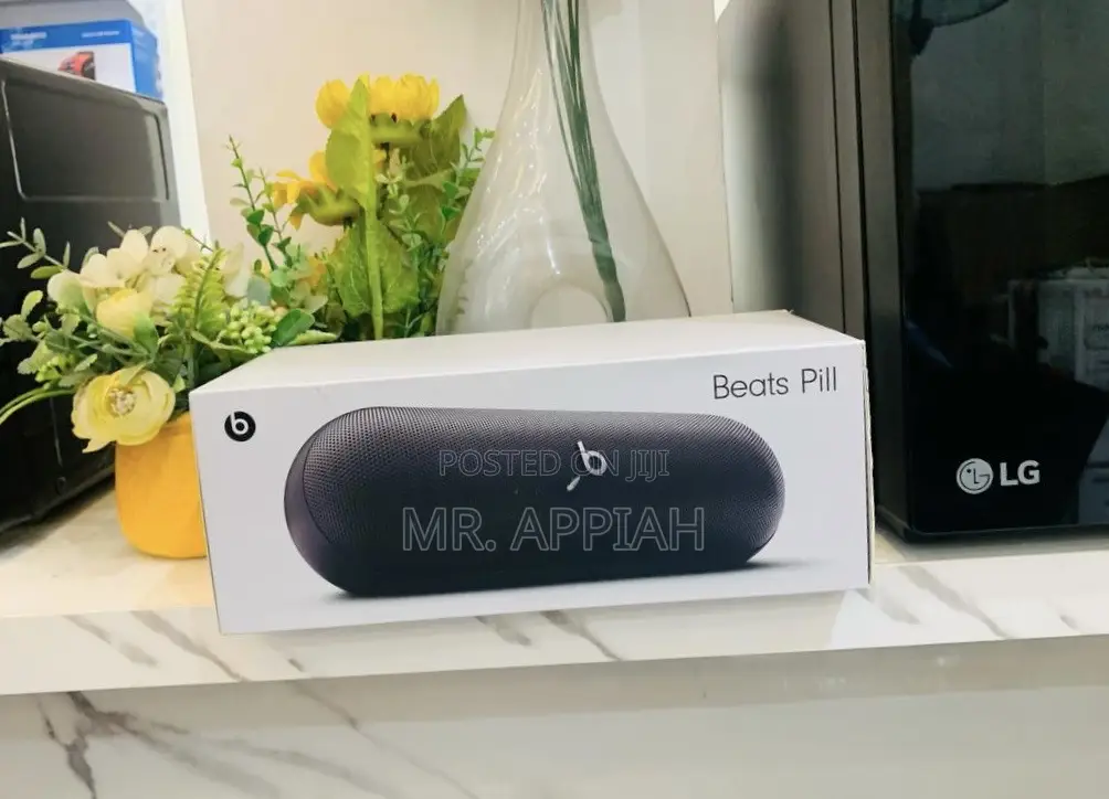 Classic Design Beats Pill Wireless Portable Speaker.