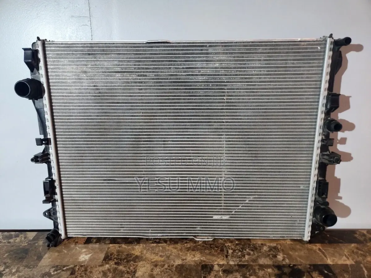 Glc 2014 -2016 Radiator Tank
