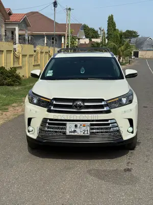 Toyota Highlander Limited 4x4 V6 (3.5L 6cyl 8A) 2017 White