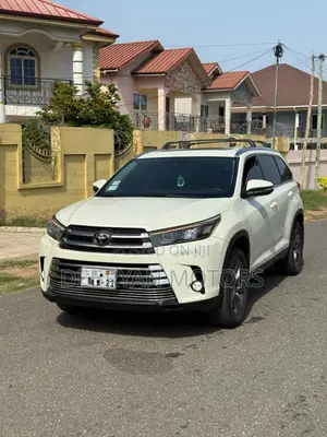 Toyota Highlander Limited 4x4 V6 (3.5L 6cyl 8A) 2017 White
