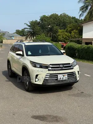 Toyota Highlander Limited 4x4 V6 (3.5L 6cyl 8A) 2017 White