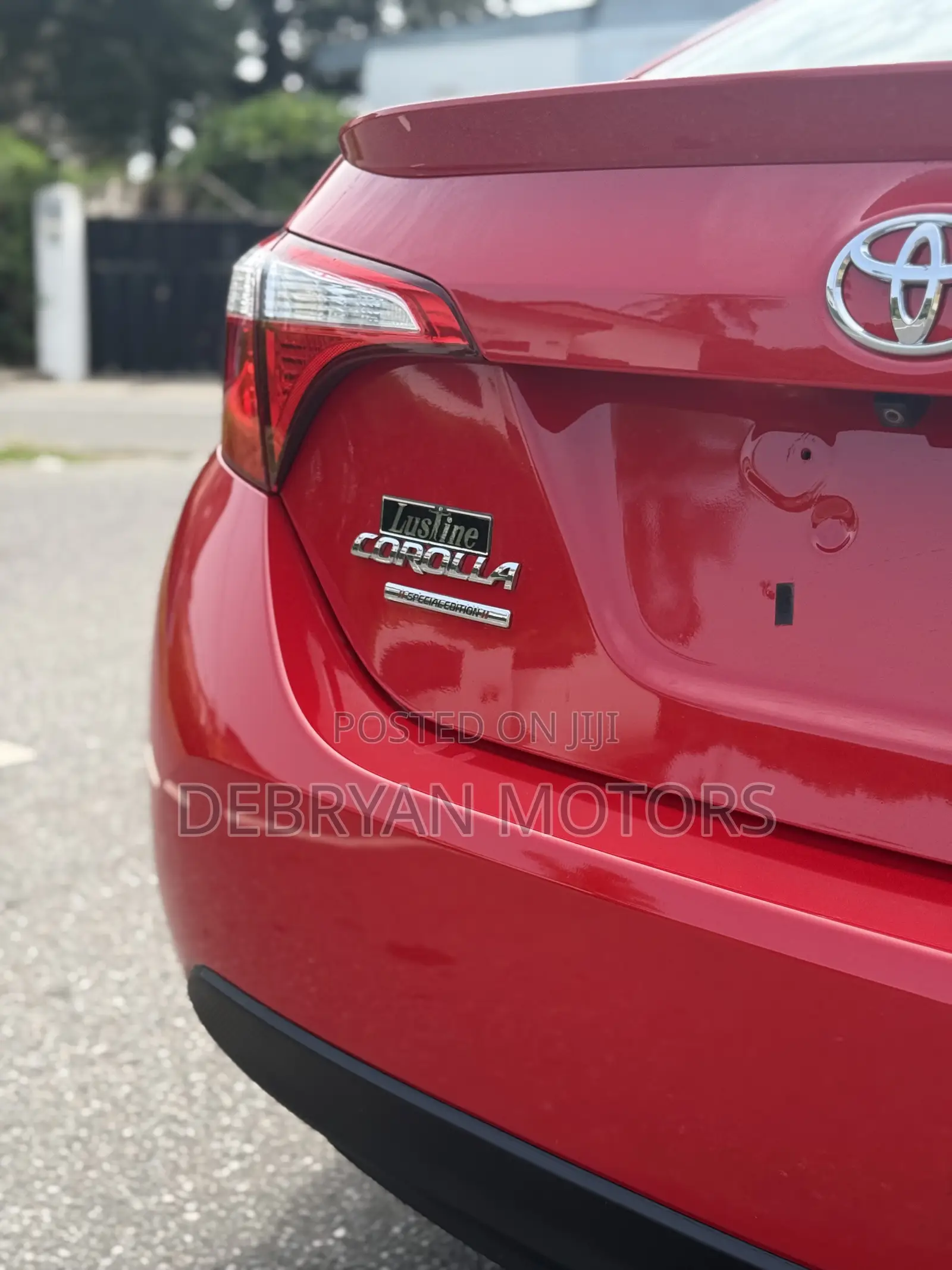Toyota Corolla S w/Special Edition Pkg (1.8L 4cyl CVT) 2016 Red