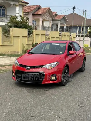 Toyota Corolla S w/Special Edition Pkg (1.8L 4cyl CVT) 2016 Red