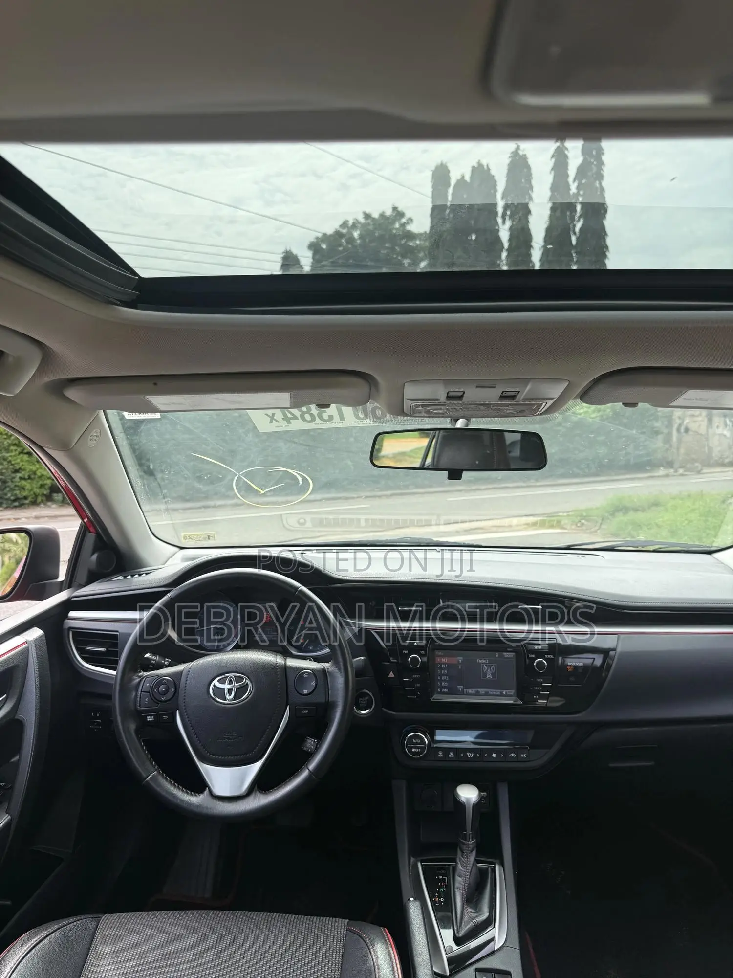Toyota Corolla S w/Special Edition Pkg (1.8L 4cyl CVT) 2016 Red