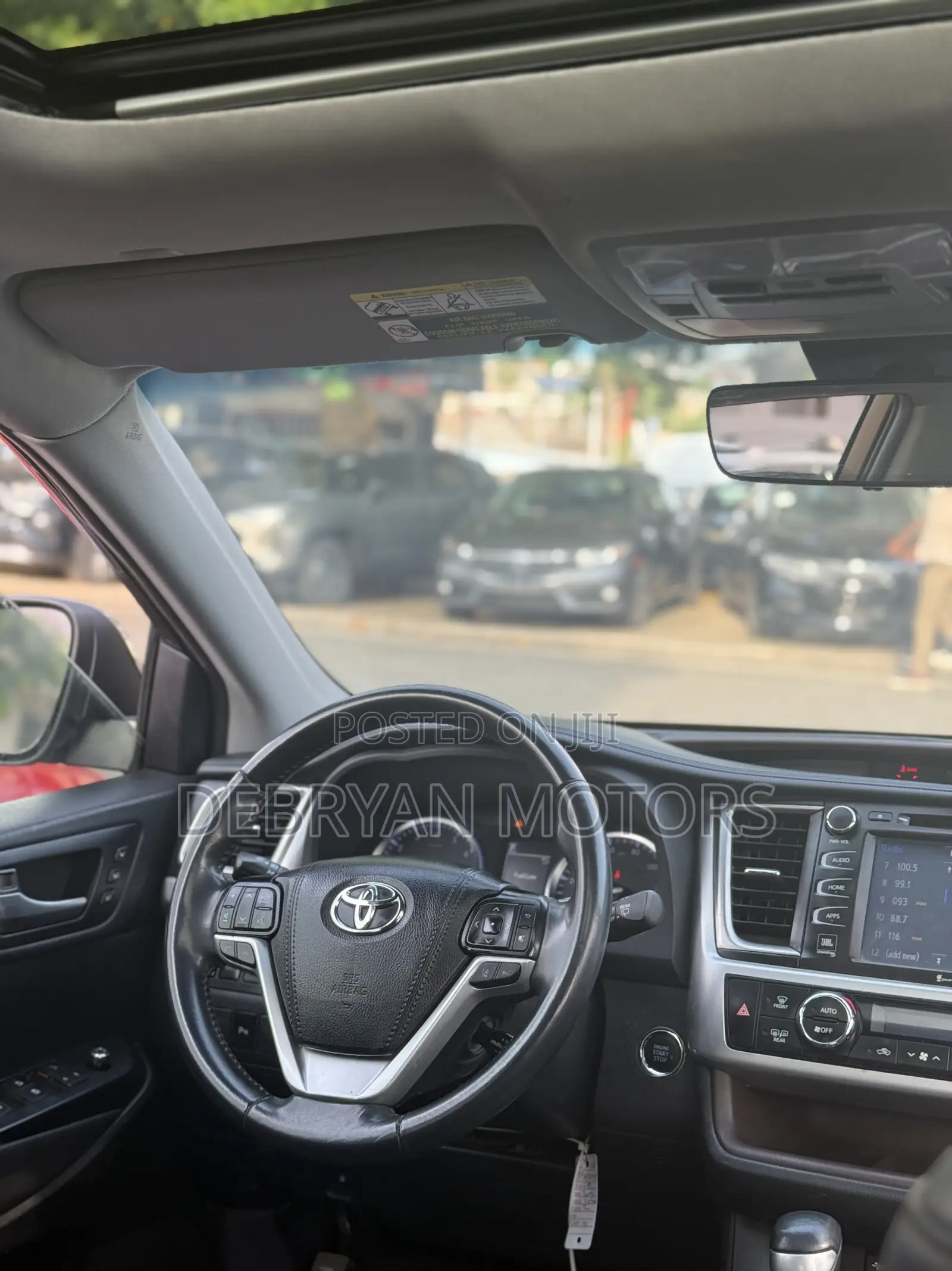 Toyota Highlander Limited 2019 Brown
