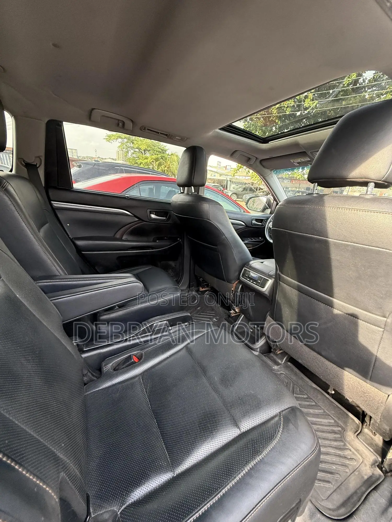 Toyota Highlander Limited 2019 Brown